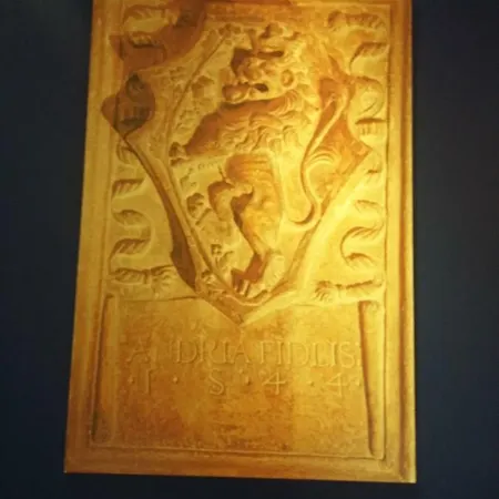 Alojamento de Acomodação e Pequeno-almoço Arte 3*